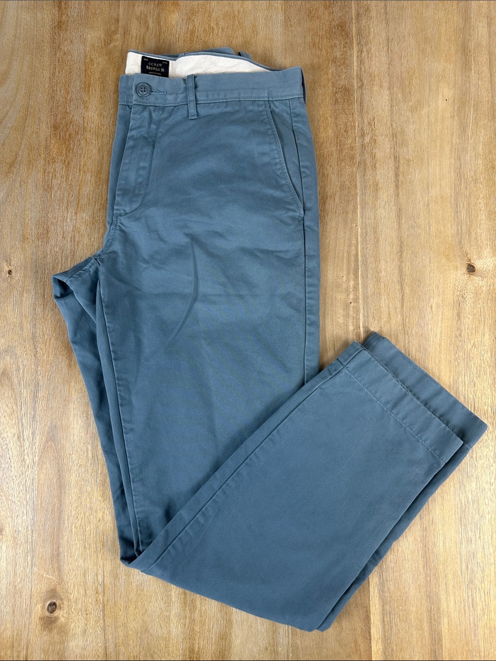 J. Crew Men’s 32x32 770 Straight-fit pant in Broken-in chino